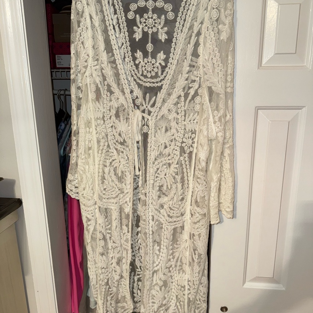 Lace Kimono Robe/Cover-Up
